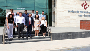 Eskişehir Teknik Üniversitesi Ev Sahipliğinde YÖK-TOBB Meslek Yüksekokulları Eğitim İş Birliği Protokolü Yürütme Kurulu Toplantısı Gerçekleştirildi