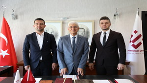Eskişehir İl Göç İdaresi Müdür Vekili Mustafa TURAN, Rektör Prof. Dr. Adnan ÖZCAN’ı Ziyaret Etti