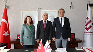 Türk Telekom İl Müdürü Levent Yürürer’den Rektör Prof. Dr. Adnan Özcan’a Ziyaret 