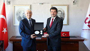 Sakarya Uygulamalı Bilimler Üniversitesi Rektörü Prof. Dr. Mehmet Sarıbıyık’tan ESTÜ Rektörü Prof. Dr. Adnan Özcan’a Ziyaret 