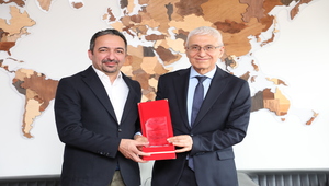 Rektör Prof. Dr. Adnan ÖZCAN, ÇİMSA Eskişehir Fabrika Müdürü Mehmet MARAŞLI’yı Makamında Kabul Etti
