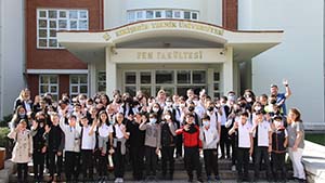 Eskişehir Teknik Üniversitesi Senatosu’nda Söz Alan Miniklerden Fen Fakültesi Çıkartması