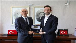 TÜGİAD Eskişehir Şube Başkanı Serkan Can ZENGİN’den, Rektör Prof. Dr. Adnan ÖZCAN’a Ziyaret
