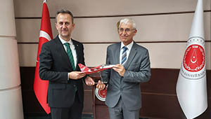 Eskişehir Teknik Üniversitesi Rektörü Prof. Dr. Adnan ÖZCAN, Savunma Sanayii Başkanı Prof. Dr. Haluk GÖRGÜN’e Hayırlı Olsun Ziyaretinde Bulundu