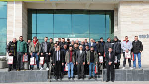 Deprem Bölgesine Giden ESTÜ Gönüllü Personelinden Rektör Prof. Dr. Adnan Özcan’a Ziyaret
