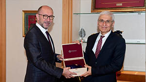 Rektör Prof. Dr. Adnan Özcan İç Anadolu Kariyer Fuarı” (İKAF’23) Hazırlık Çalıştayına Katıldı 