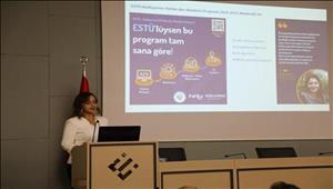ESTÜ-Akademi Programları Değerlendirme Toplantısı ve Plaket Töreni Yapıldı