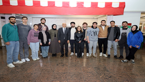 Eskişehir Teknik Üniversitesinden Öğrencilerine İftar Yemeği 