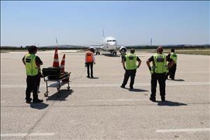 f501bb35-efde-4a2e-ab0e-48e8b7f9ab16-3d3a5725.jpg