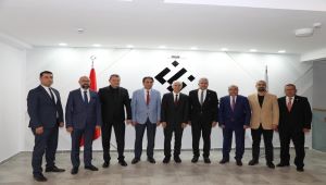Eskişehir Organize Sanayi Bölgesi Başkanı Nadir Küpeli’den Eskişehir Teknik Üniversitesi Rektörü Prof. Dr. Adnan Özcan’a Hayırlı Olsun Ziyareti